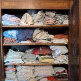 Armoire bressane ancienne