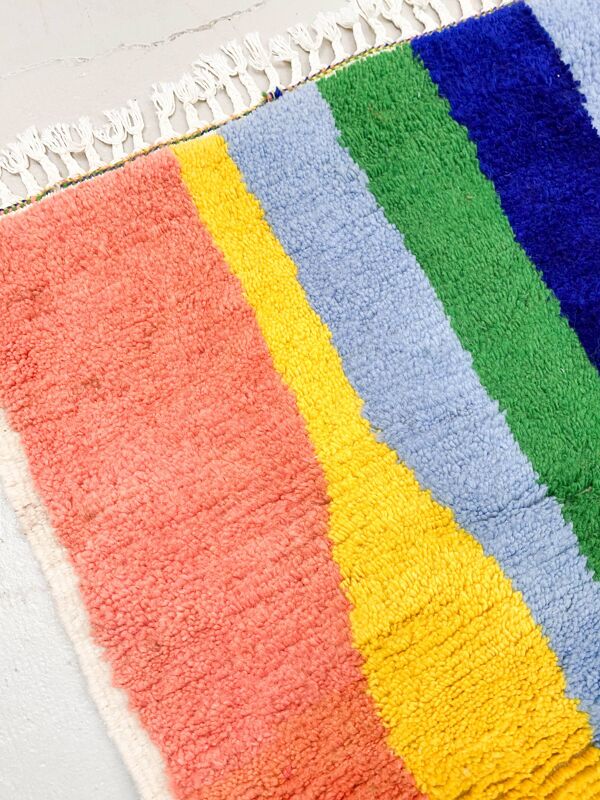 Tapis berbère marocain Boujaad coloré 1,48x1,04m