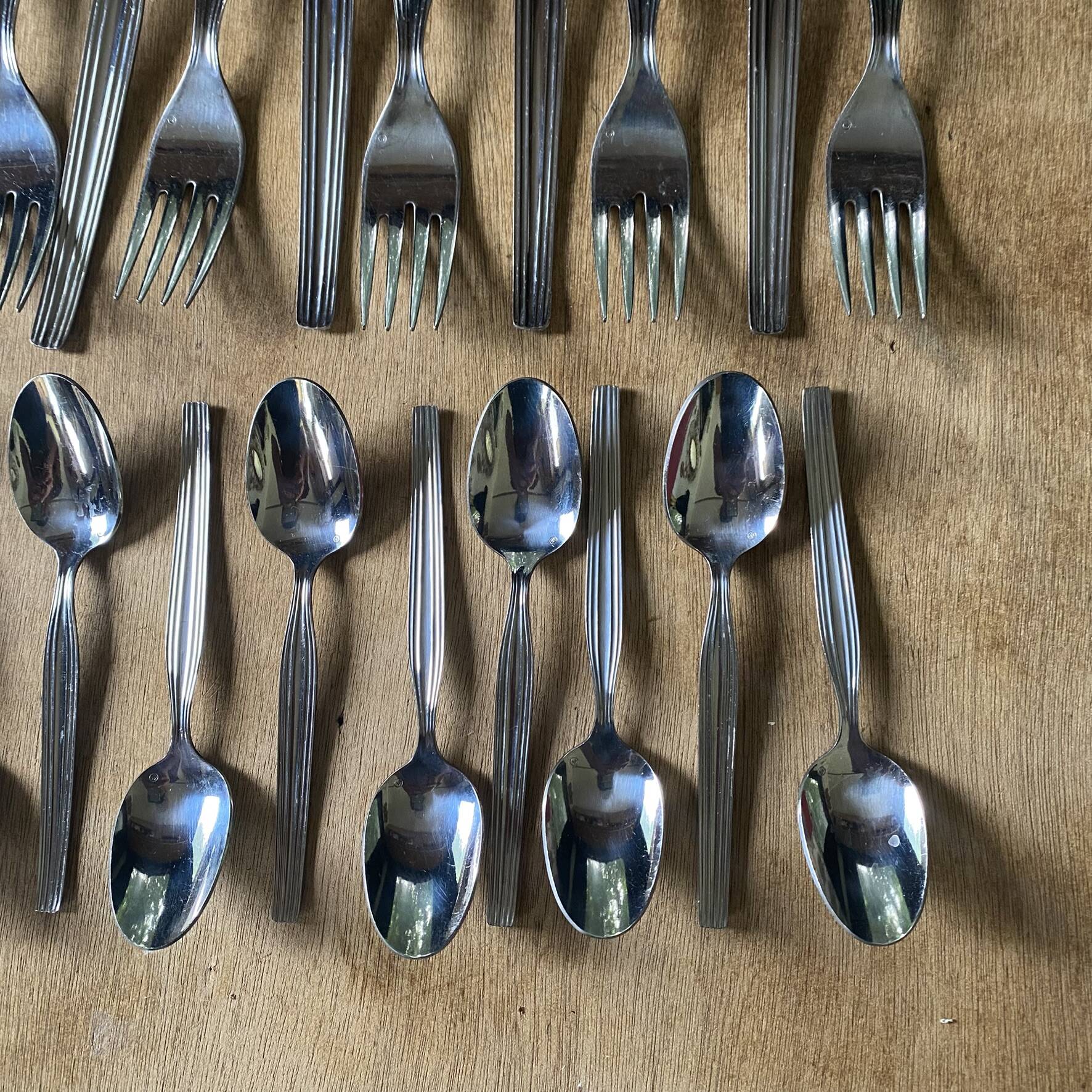 Set de couverts en inox 36 pièces