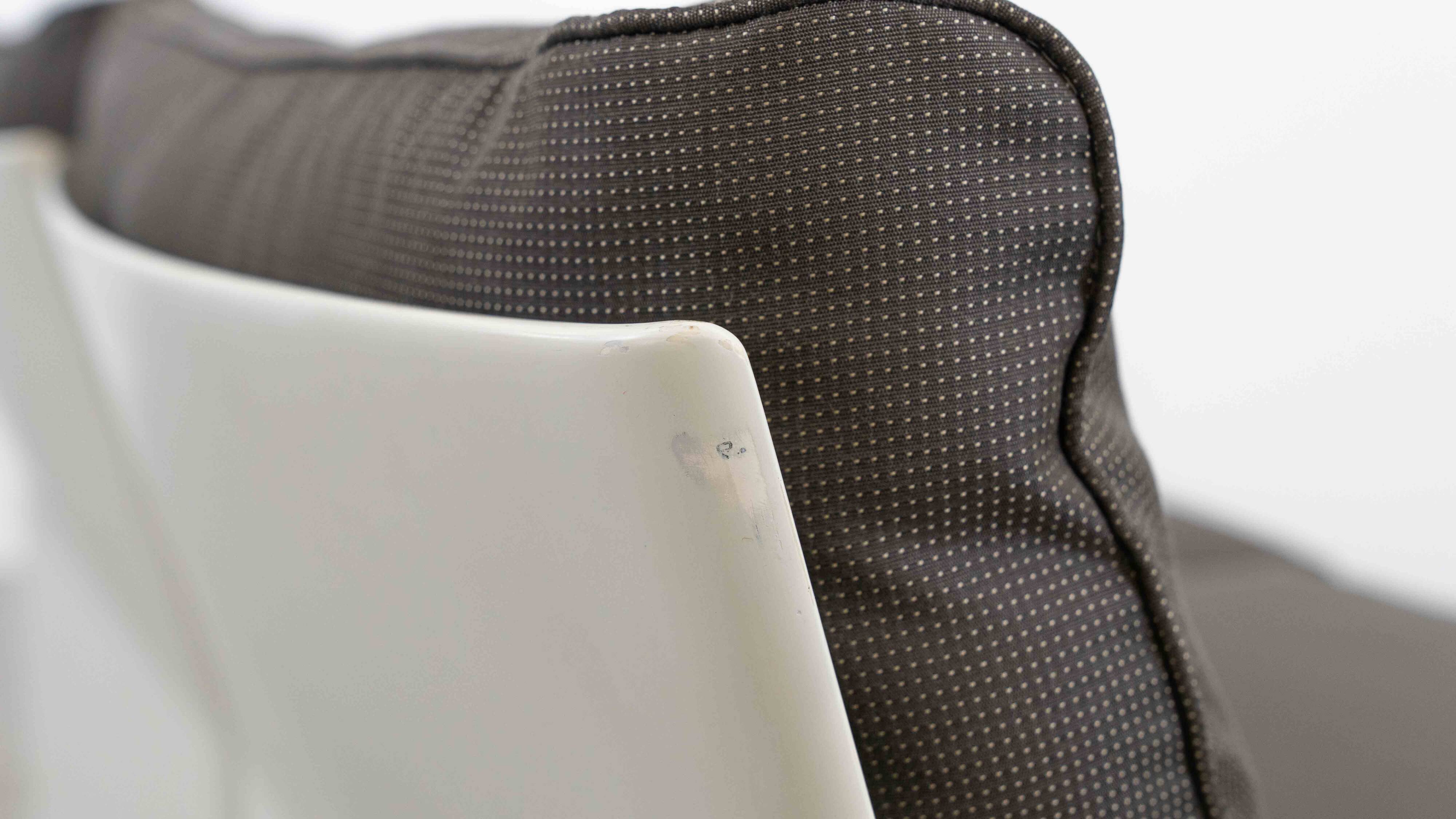 Vitsoe seatgroup by dieter rams, model 620, easychair+sofa