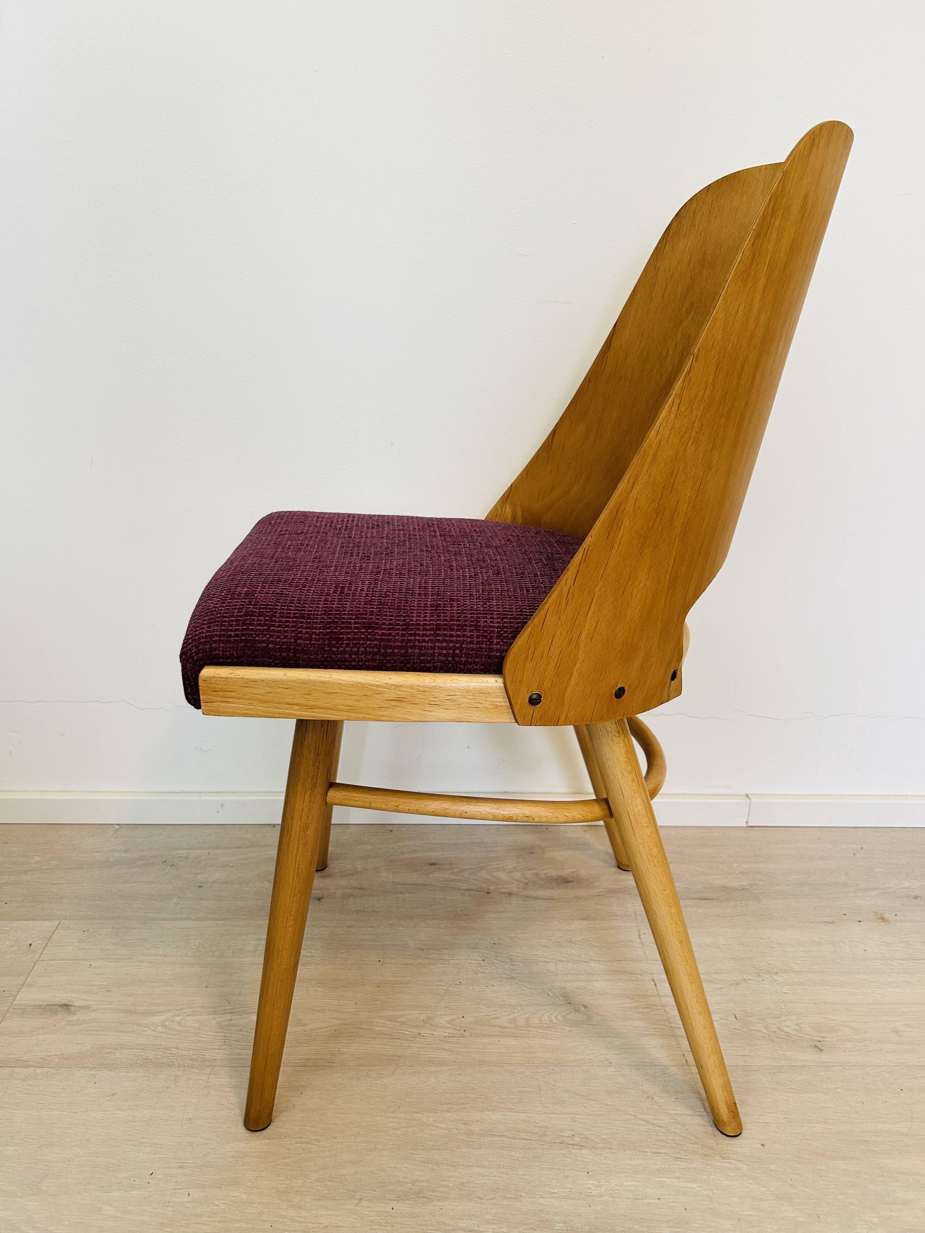 Vintage Chair by Radomir Hofman for TON, Model 514 from Czechoslovakia 1960’s