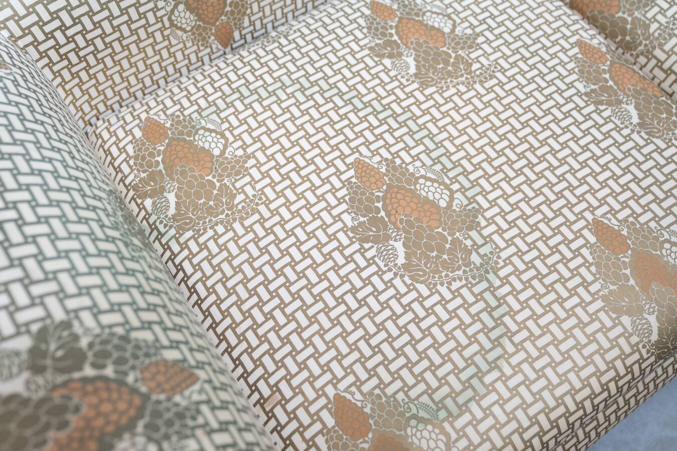 3-seater sofa and silk armchair, Tommaso Barbi, 1970