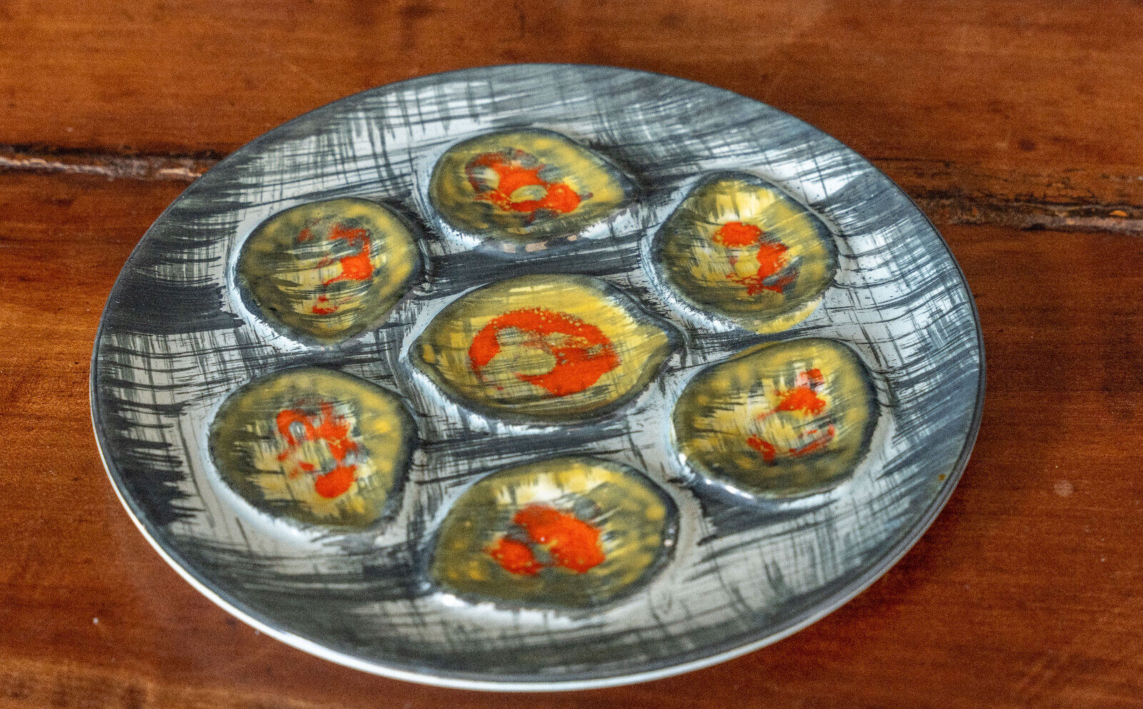 Seashell service barbotine pornic 14 plates and 1 dish mid-twentieth