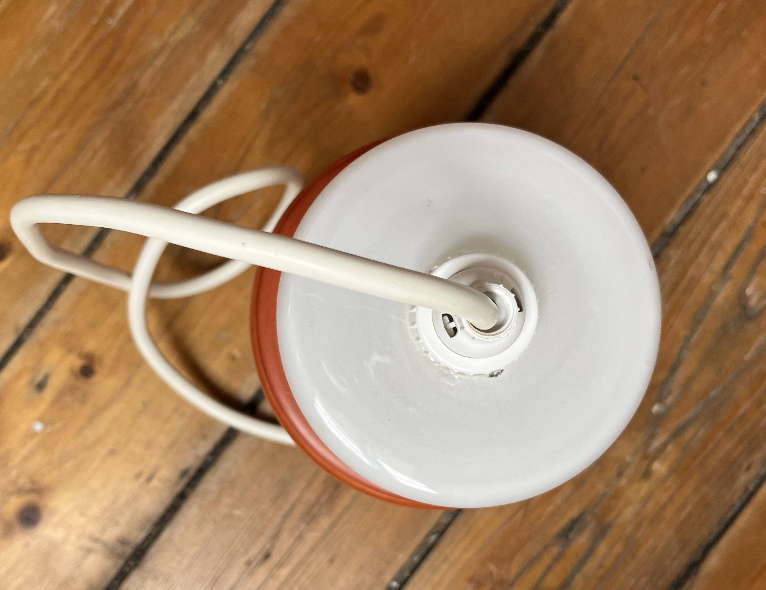 Sputnik pendant light, dark orange ring on white tube