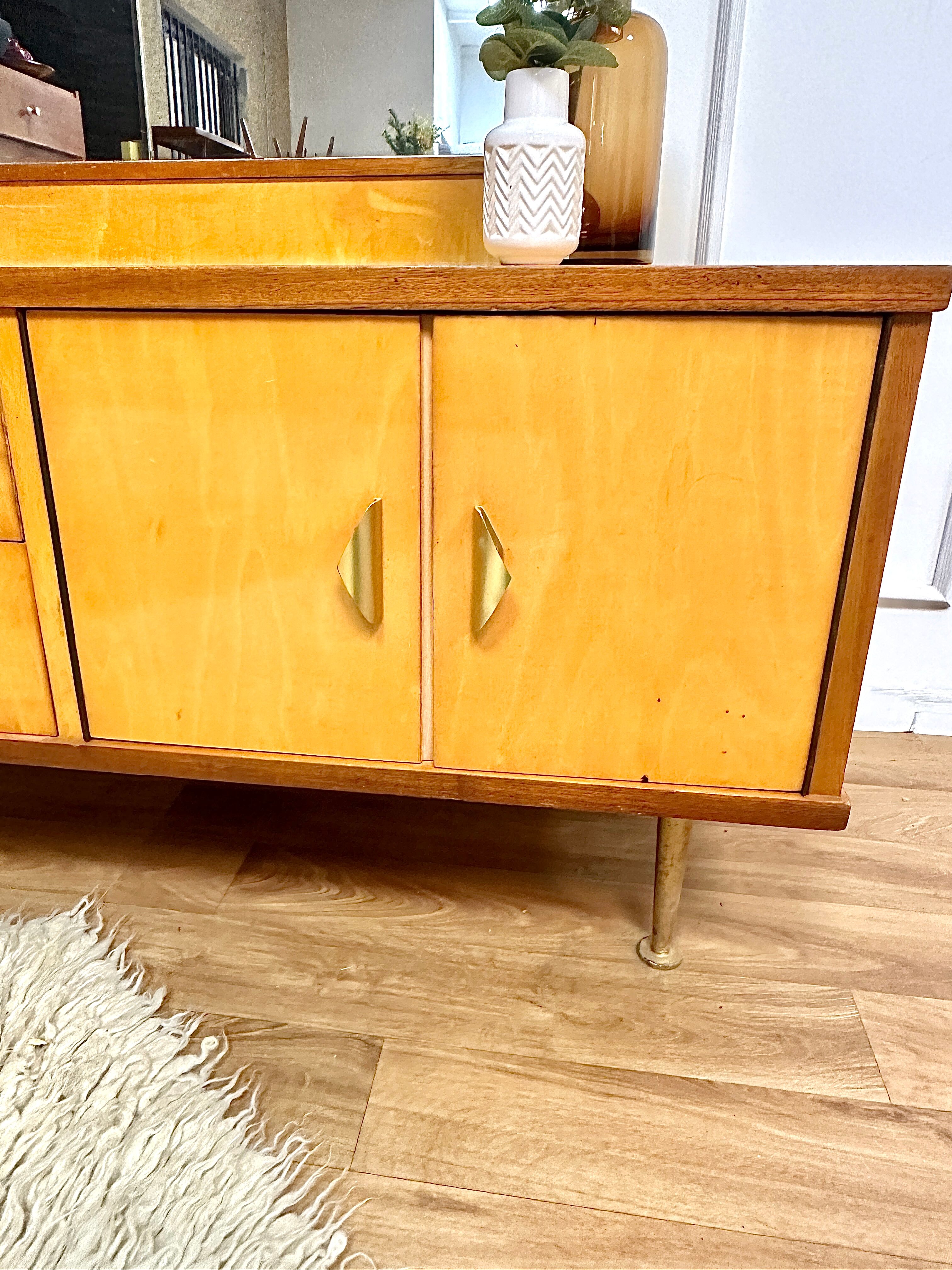 Vintage dressing table
