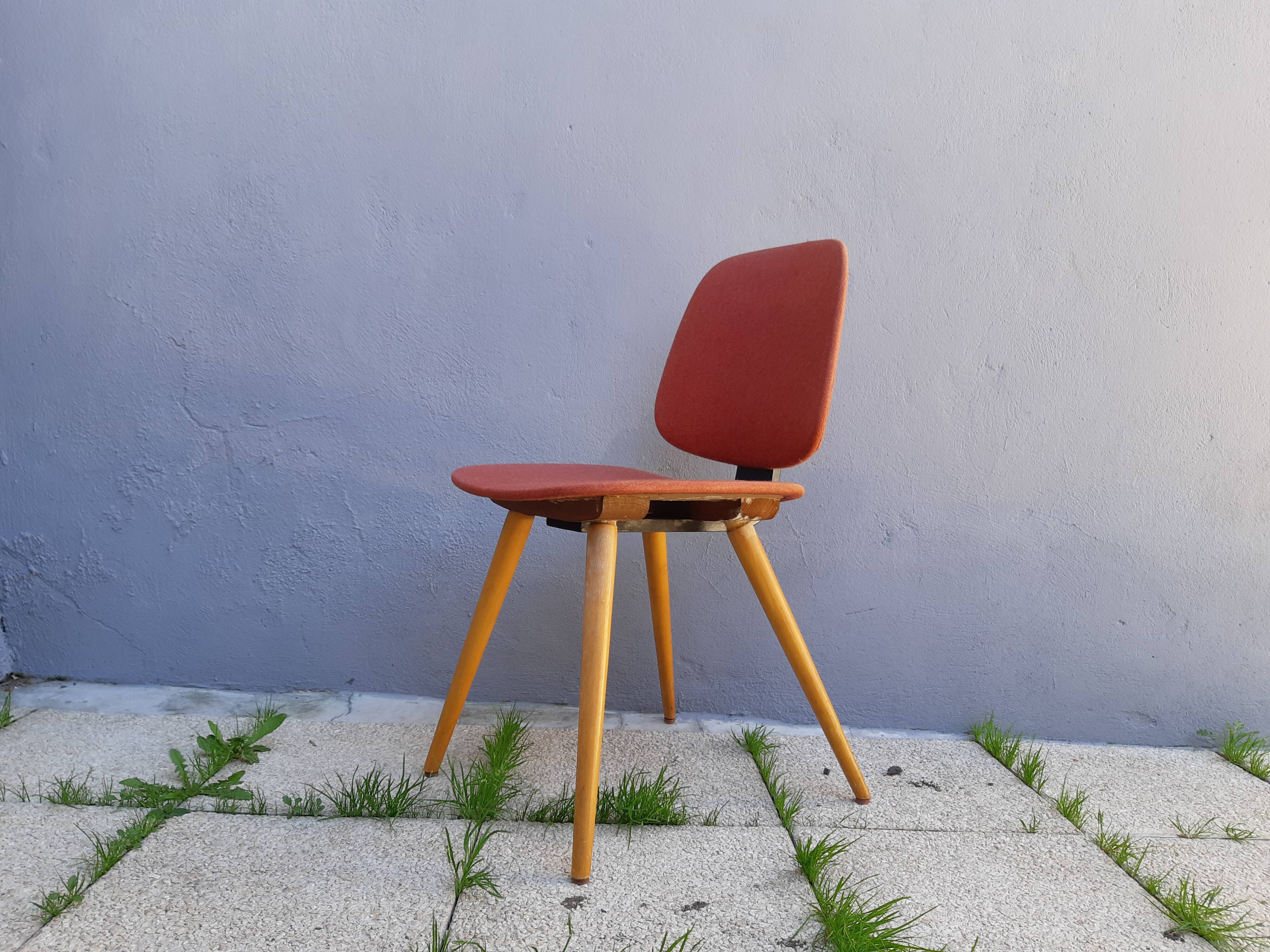 Set of 8 Thonet chairs