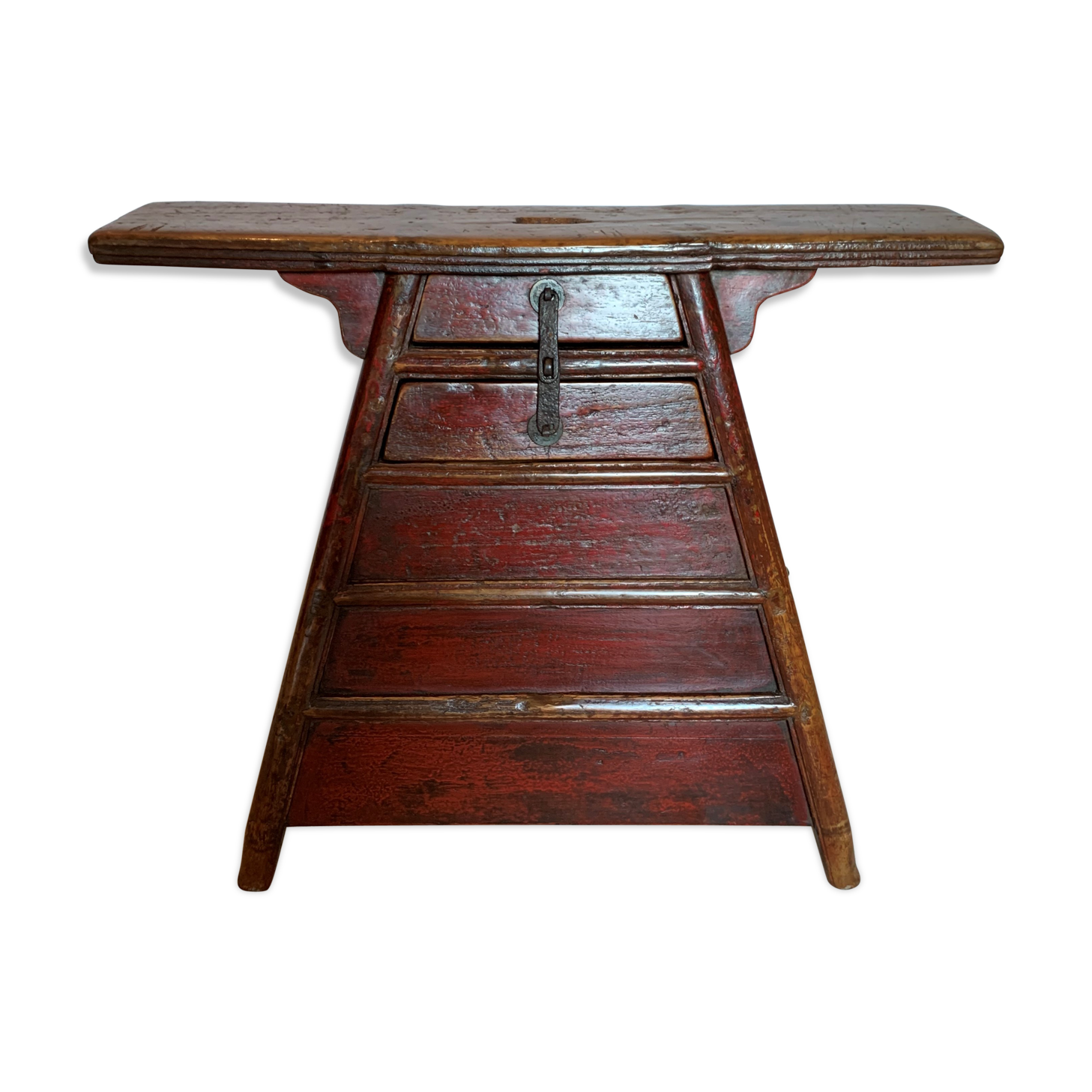 Chinese hairdresser's stool