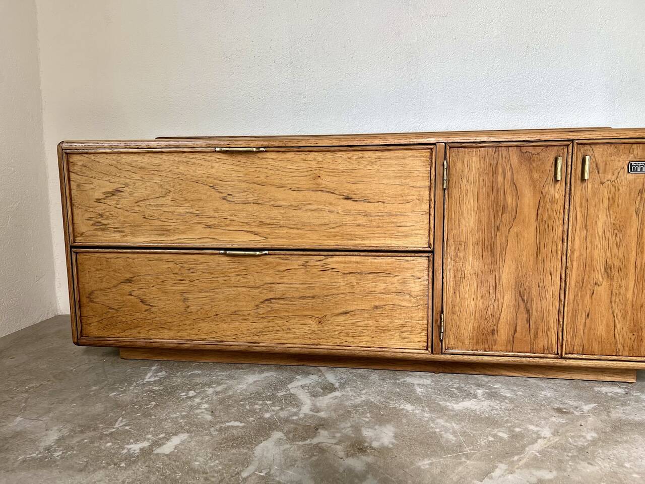 English mini-bar sideboard, 70s