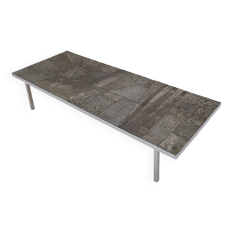 Table basse brutaliste fabriquée à la main et signée par Pia Manu, années 1960