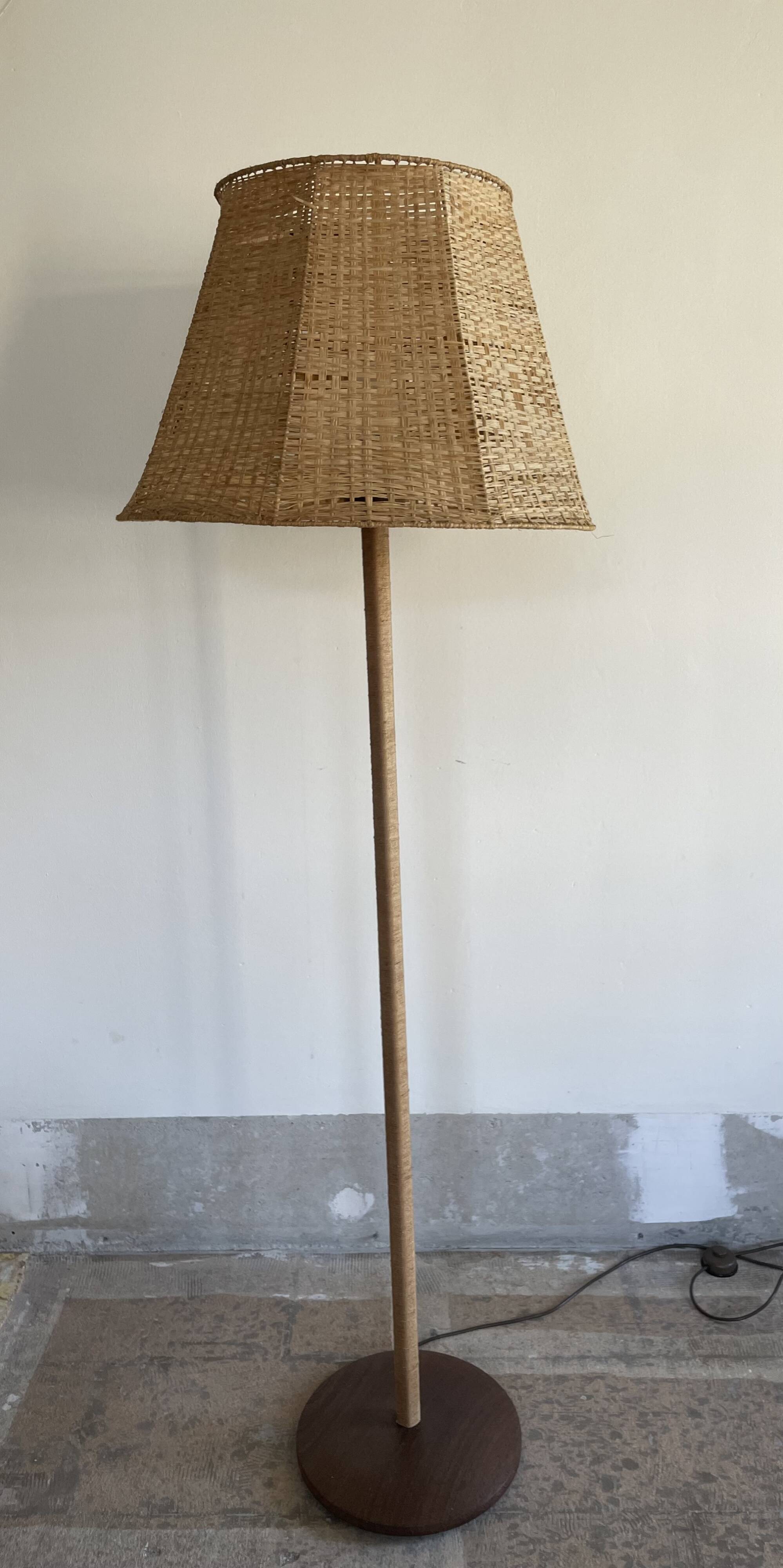Teak base with raffia and a big papercord lampshade