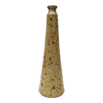 Vintage pyrite sandstone conical soliflore vase