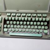 Typewriter Hermès Ambassador green 1962