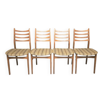 Set of 4 vintage Scandinavian chairs from the 60s/70s.