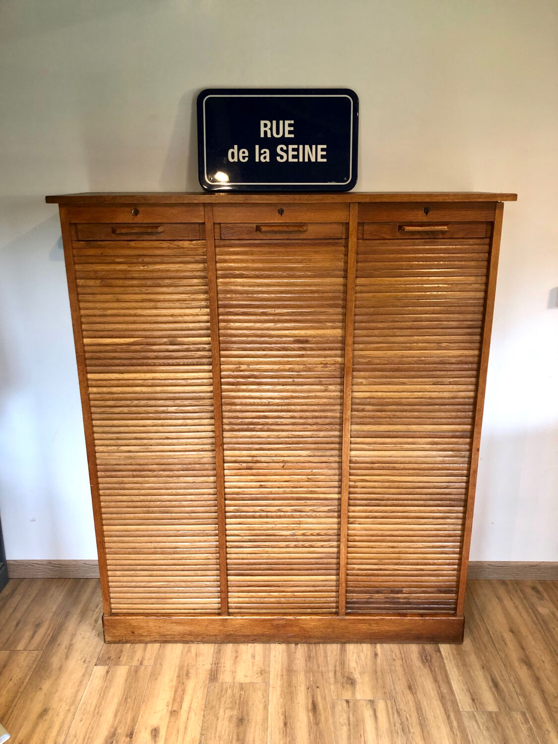 Triple curtain binder