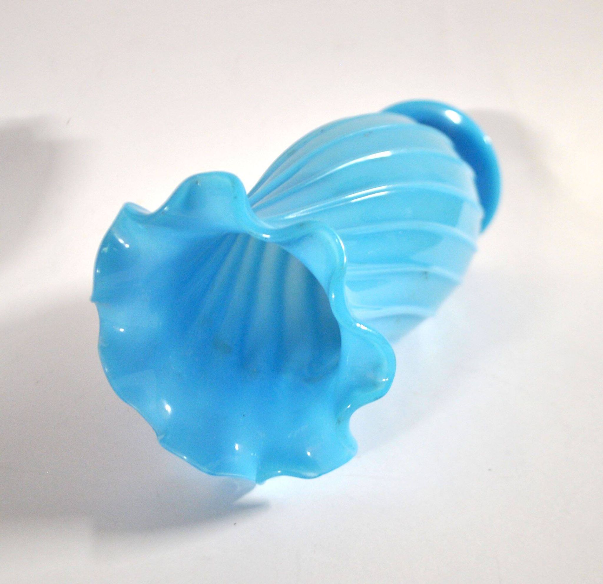 Vallerysthal antique vase in blown turquoise opaline with twisted ribs.
