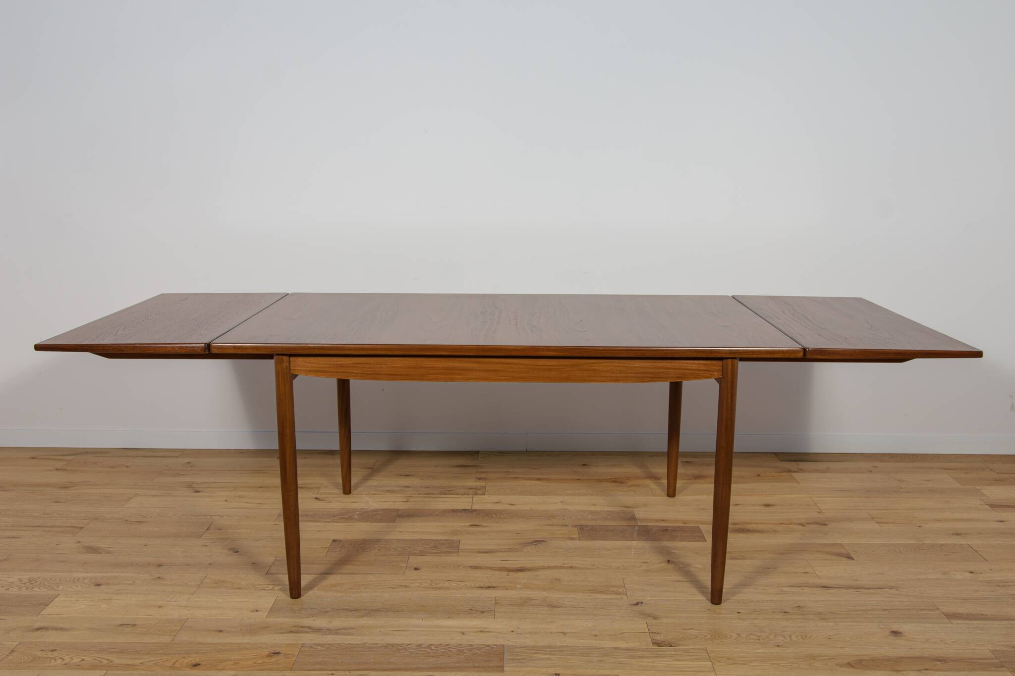 Mid-Century Teak Extendable Dining Table from G-Plan, United Knigdom, 1960s