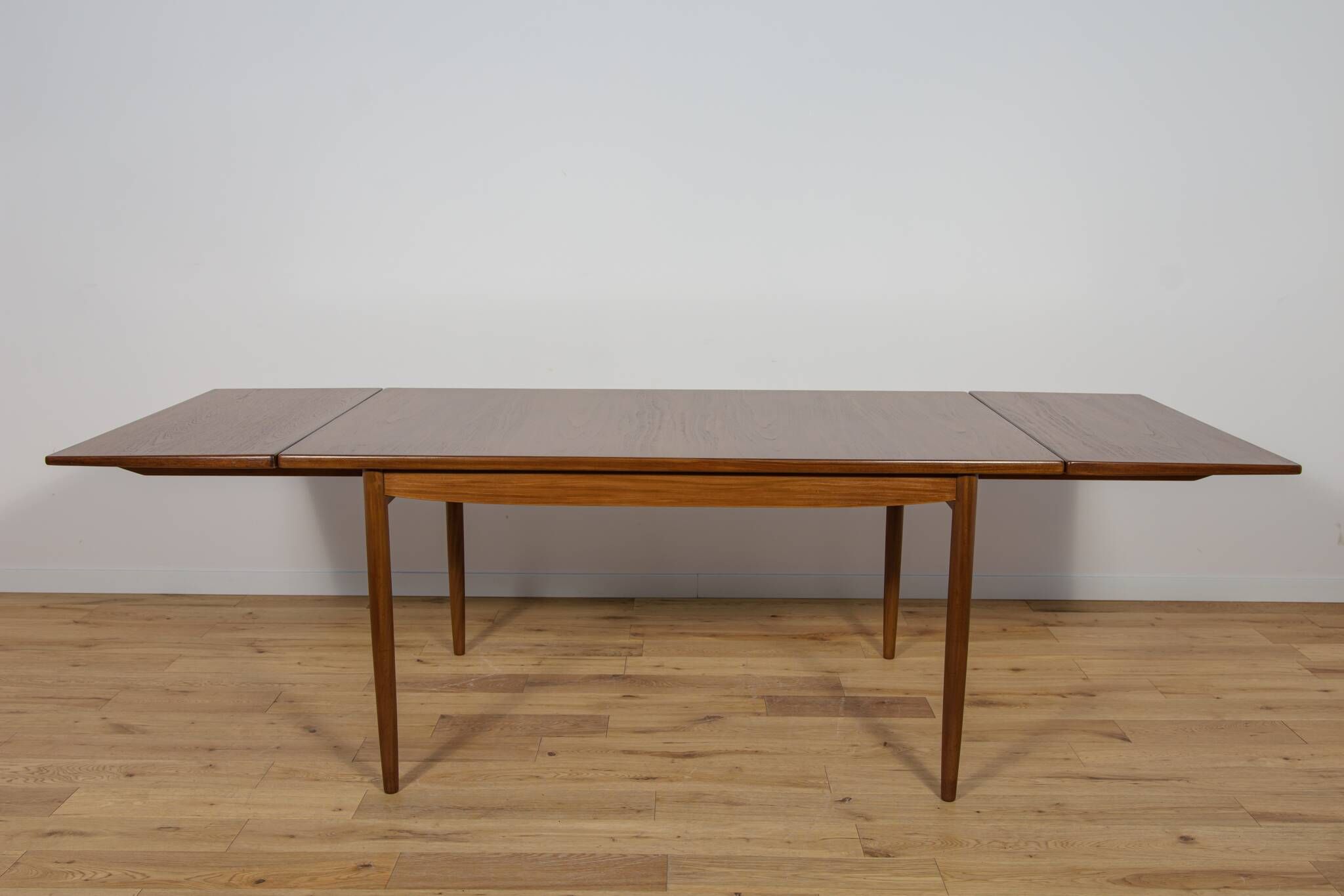 Table à manger extensible en teck du milieu du siècle de G-Plan, Royaume-Uni, années 1960