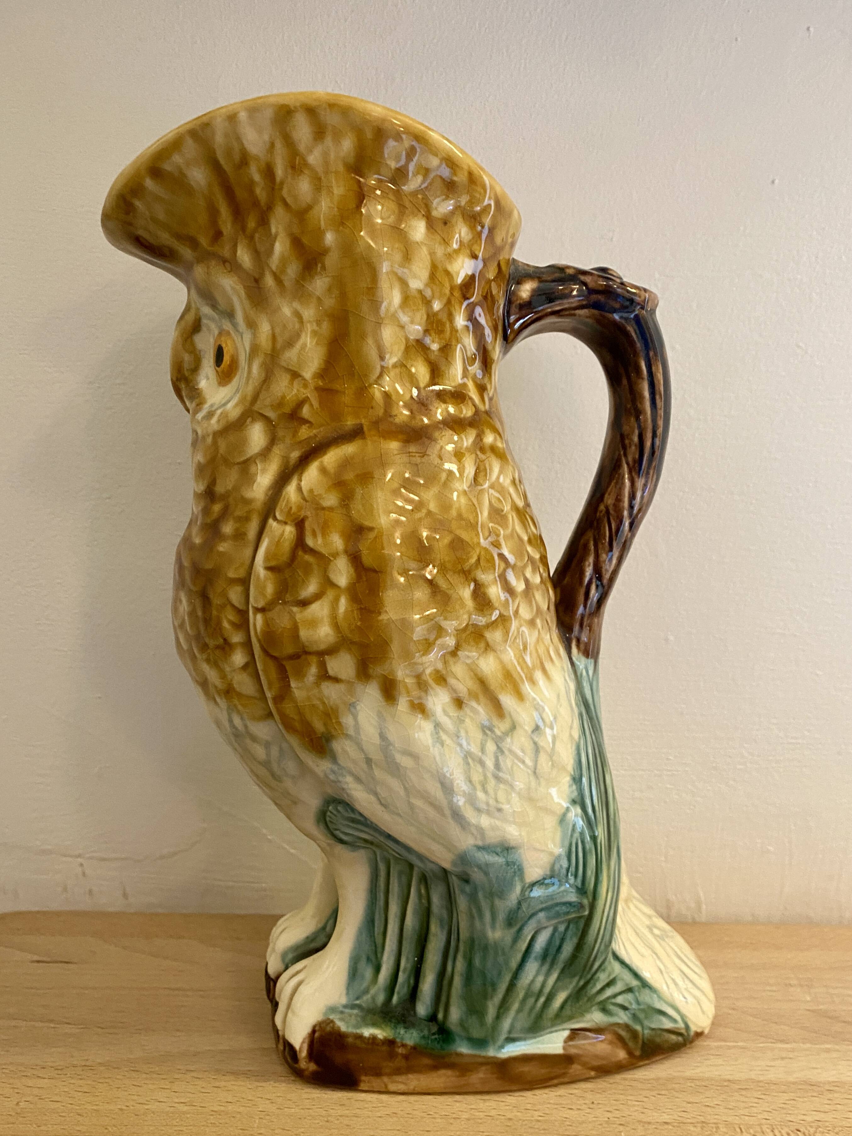 Pichet - carafe vintage en barbotine en forme de hiboux