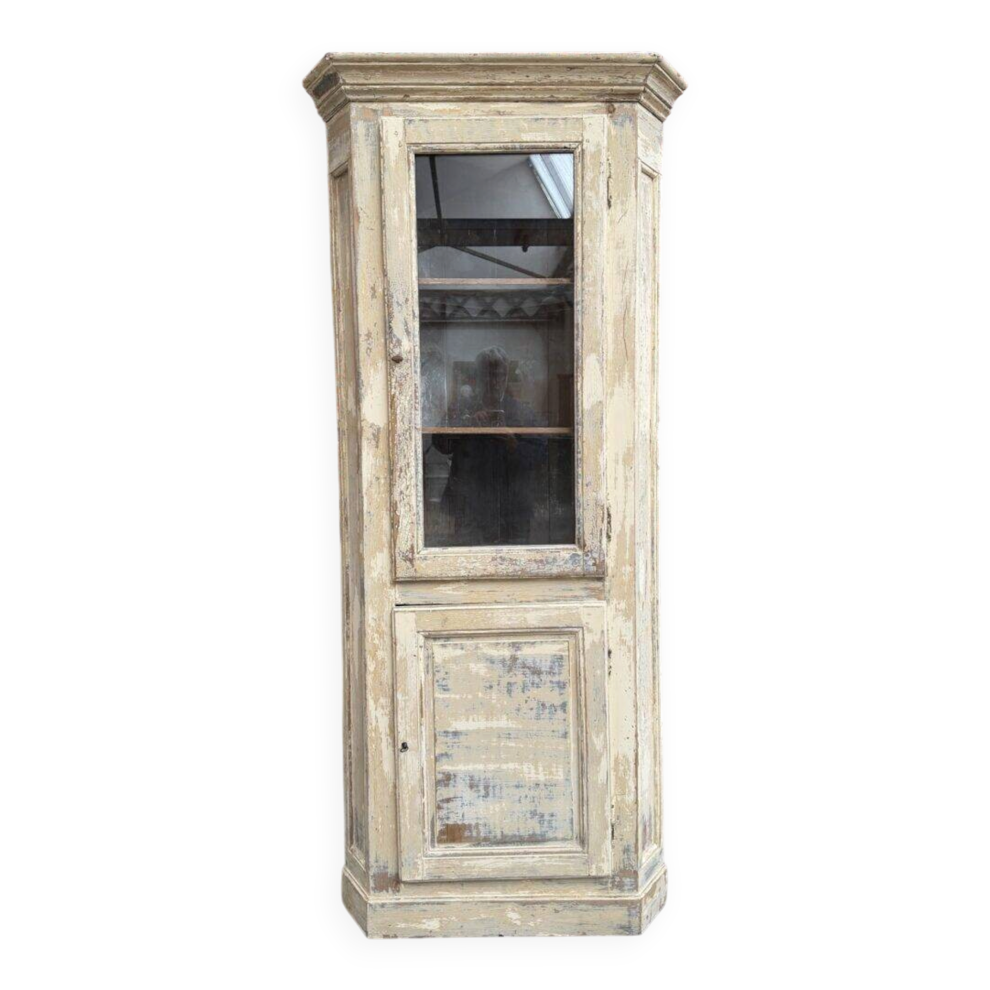 Corner cabinet from the late 19th century.