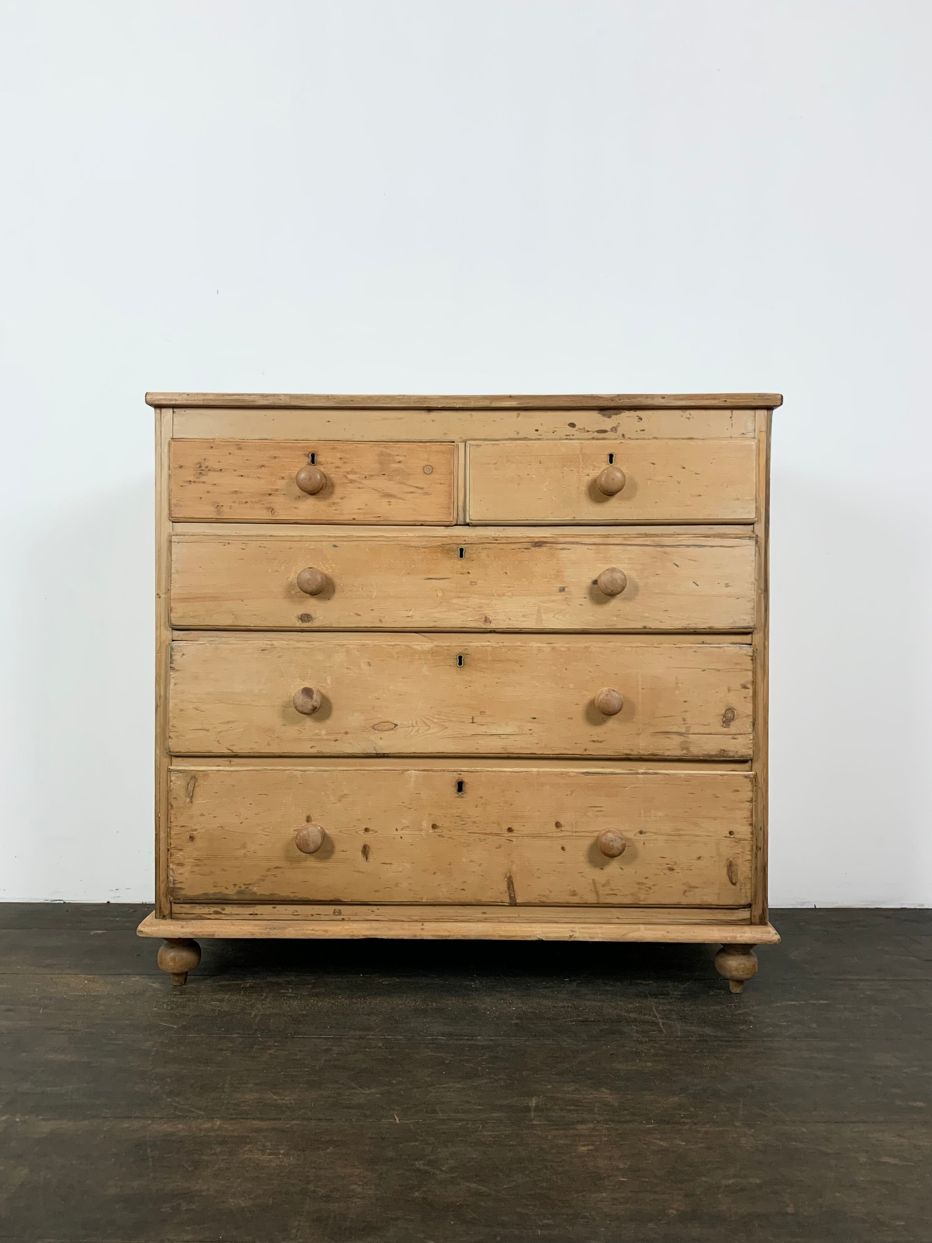English chest of drawers pine