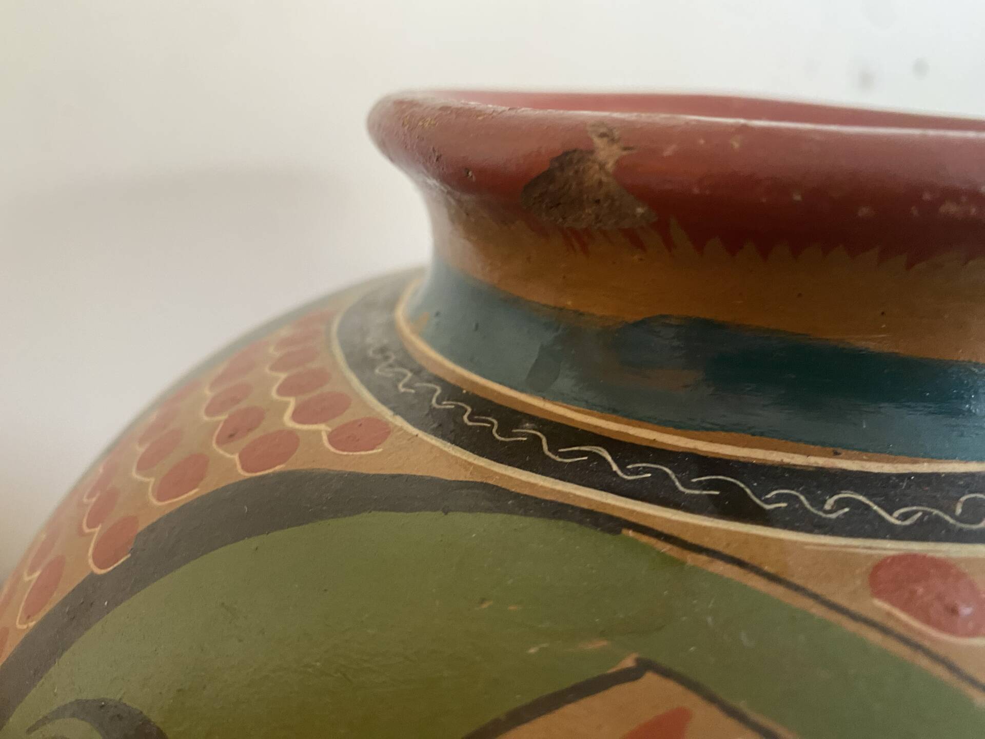 Vintage 90's Mexican ceramic vase