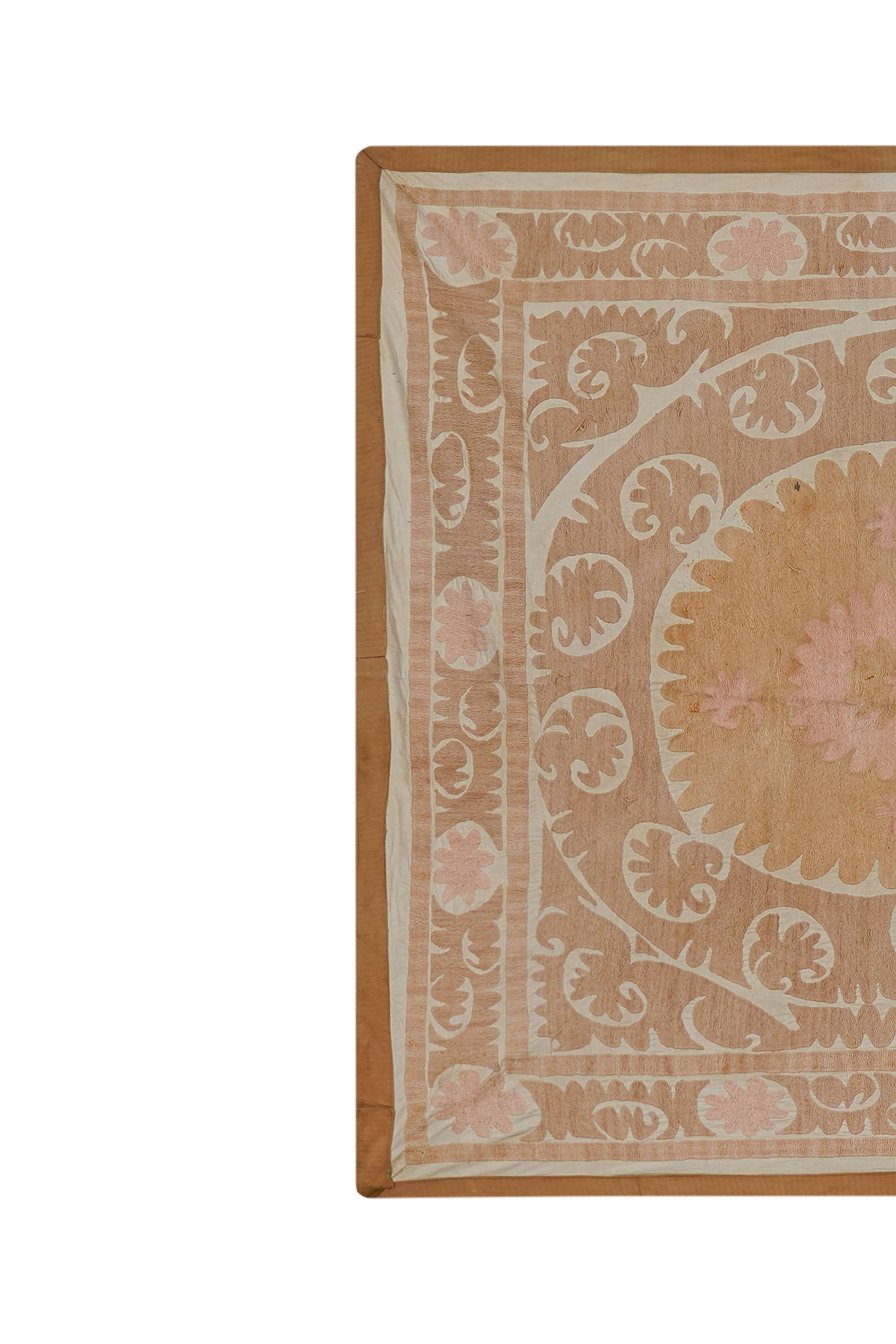 Vintage Turkish hand-knotted rug 134x140 cm