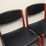 Set of 4 danish dining chairs in teak