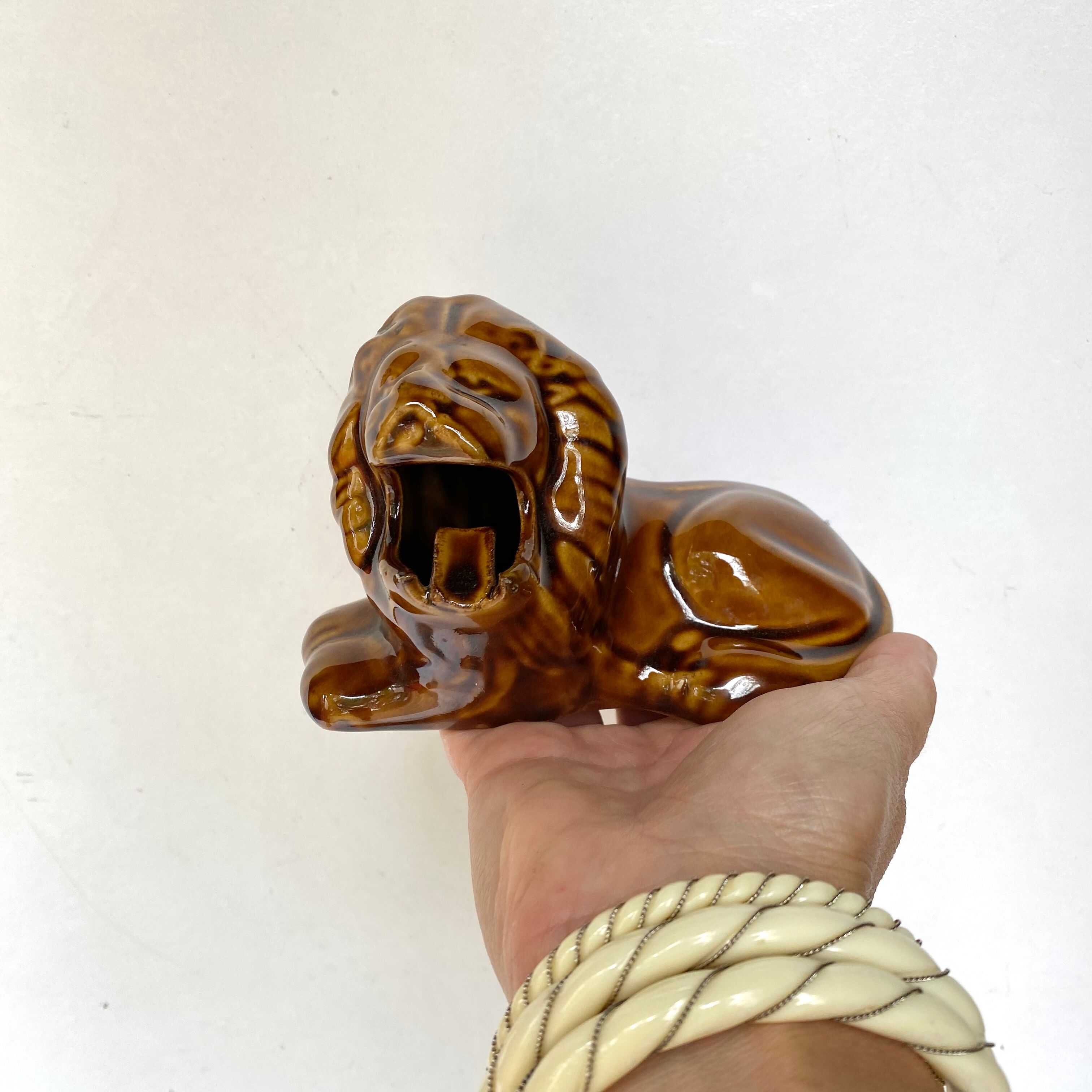 Vintage lion advertising ashtray