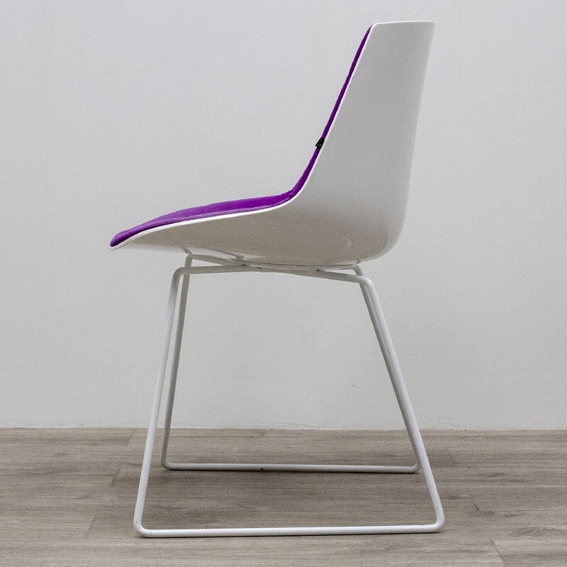 Flow MDF chair with white lacquered shell and purple fabric
