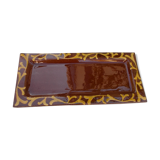 Glazed earth cake dish