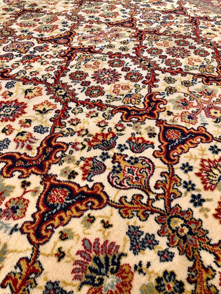 Mechanical oriental carpet 200x300cm