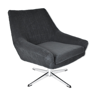 Mid-century armchair Shell, Deutsche Democratic Republic, DDR, 1960s, Black Cord