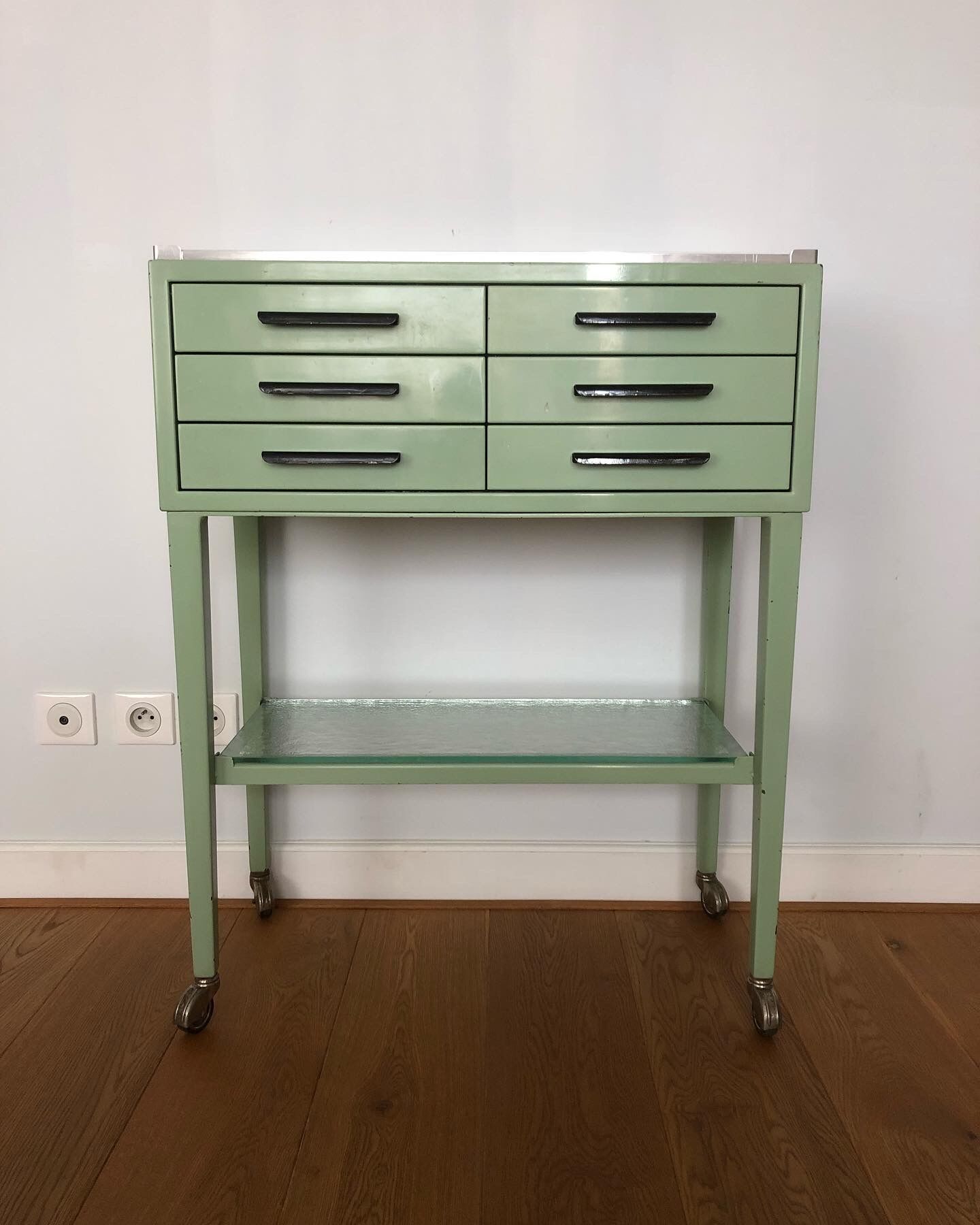 Meuble de dentiste