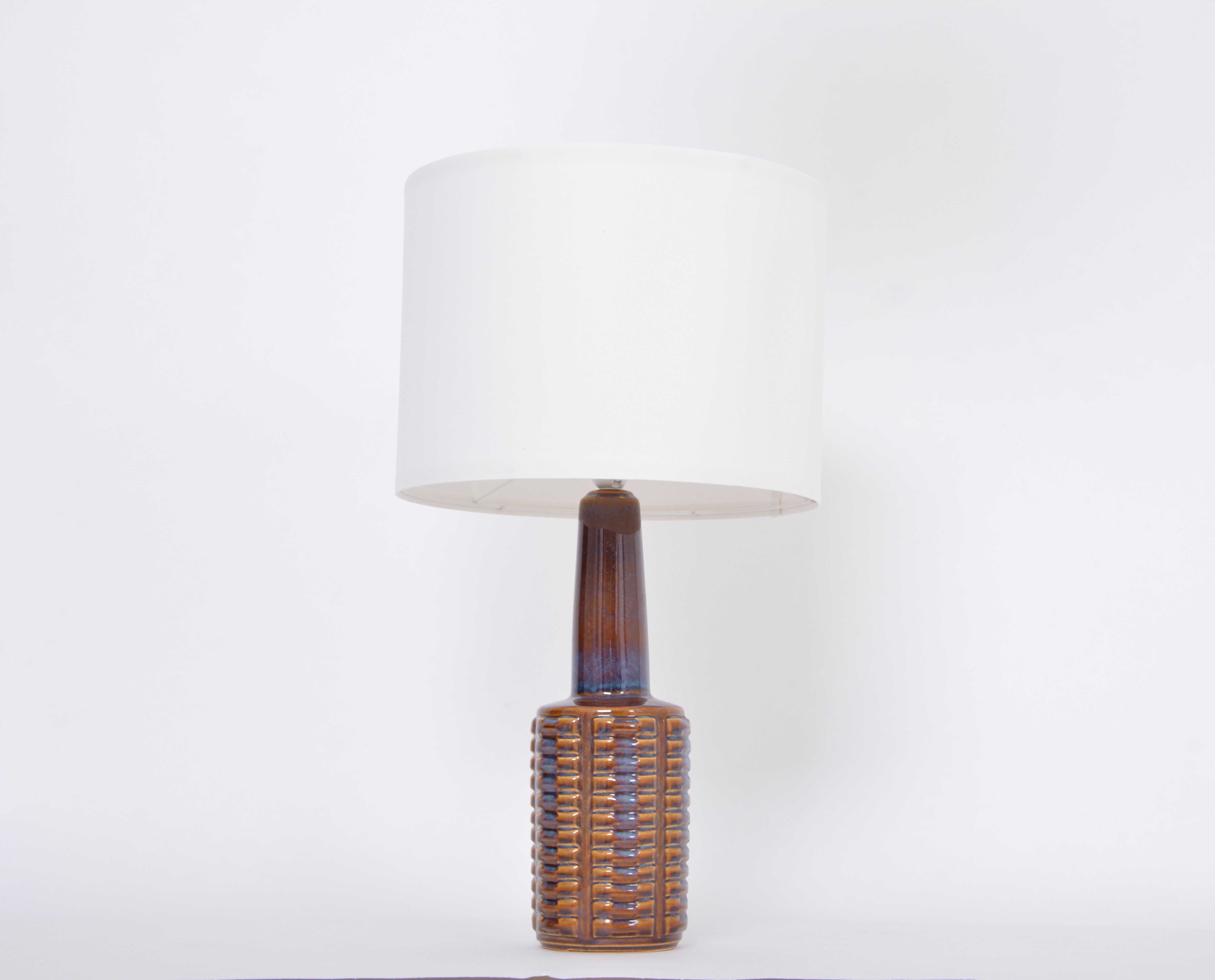 Lampe de table en céramique modèle 1023 par Einar Johansen pour Soholm
