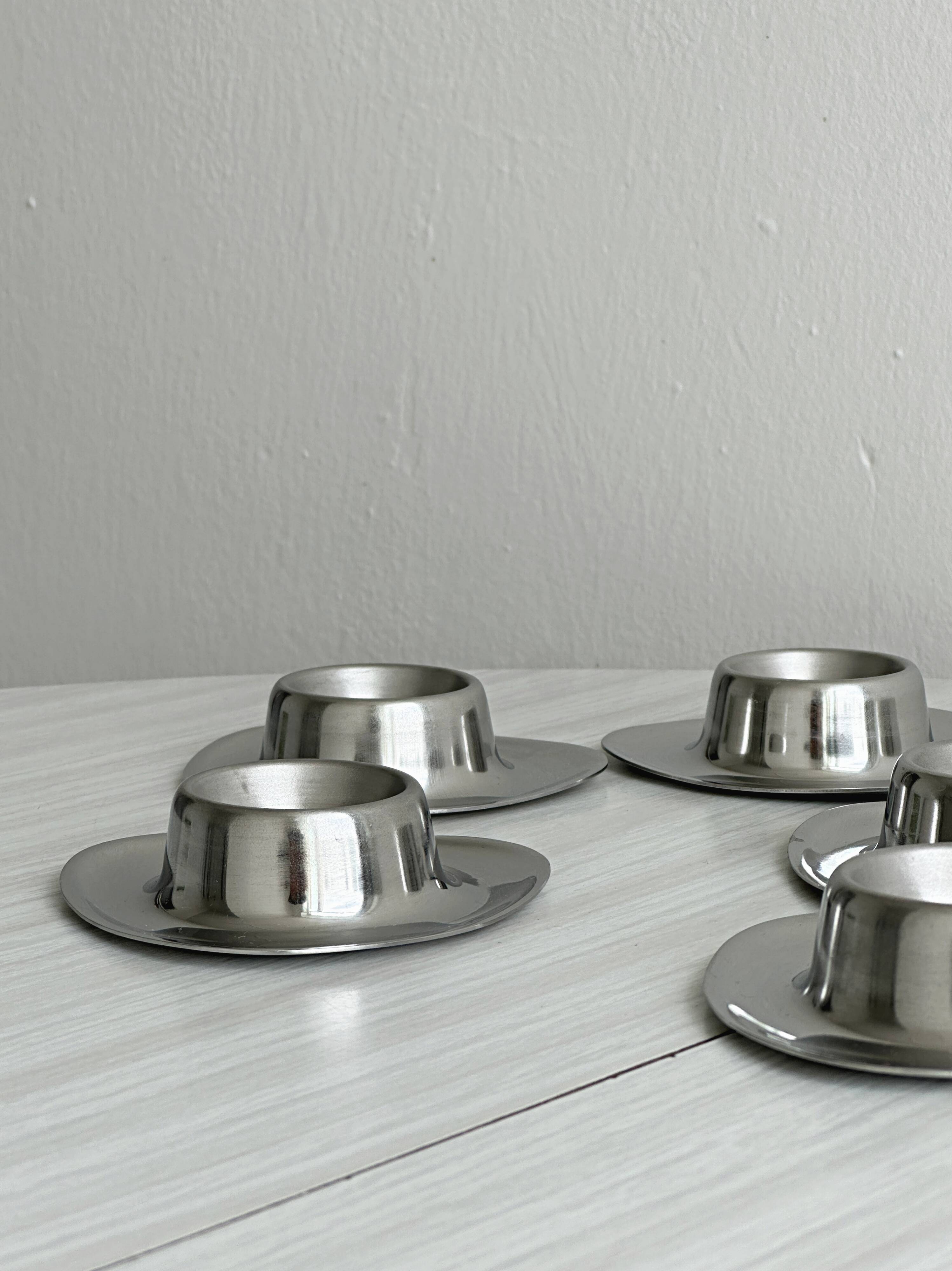 Set of 6 brushed stainless steel egg cups