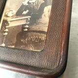 Frame in carved wood