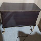 Vitrine meuble bar sur roulettes vintage