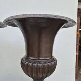 Pair of Medici cast iron vases from a bourgeois house - H73cm