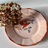 Lot de 2 assiettes anciennes en faïence Sarreguemines à décor floral