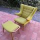 Fauteuil et repose-pieds vintage Papa Bear en tissu bouclette vert et chêne