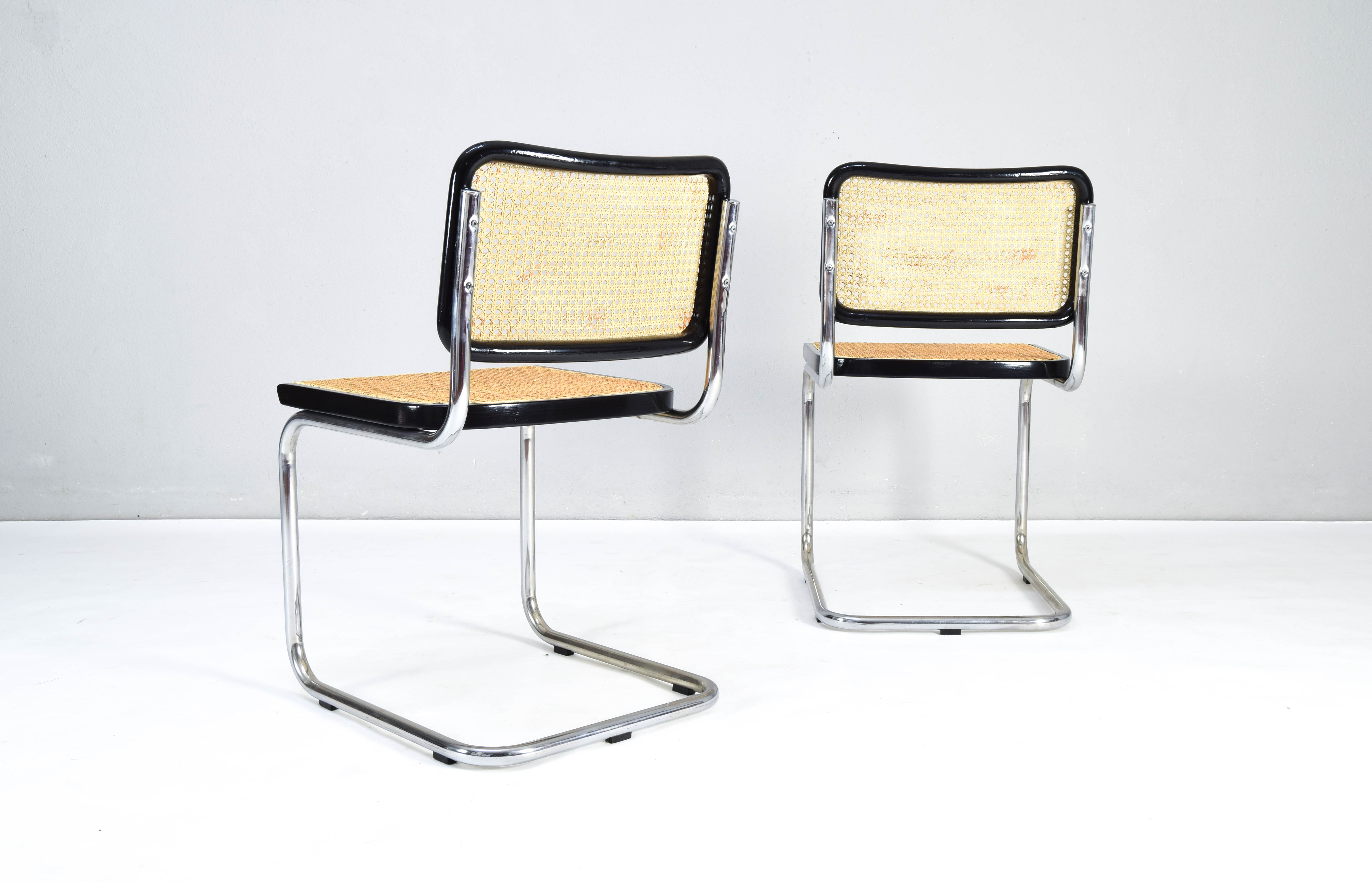 Set of two mid-century modern Marcel Breuer B32 Cesca chairs, Italy 1970s
