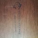 Nesting coffee tables