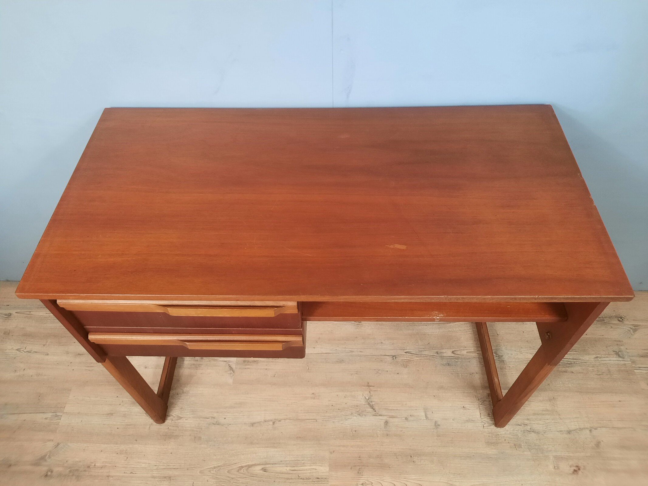 Bureau vintage dans l'esprit scandinave