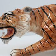 Italian Hollywood Regency Ceramic handpainted Tiger Sculpture, ca. 1950