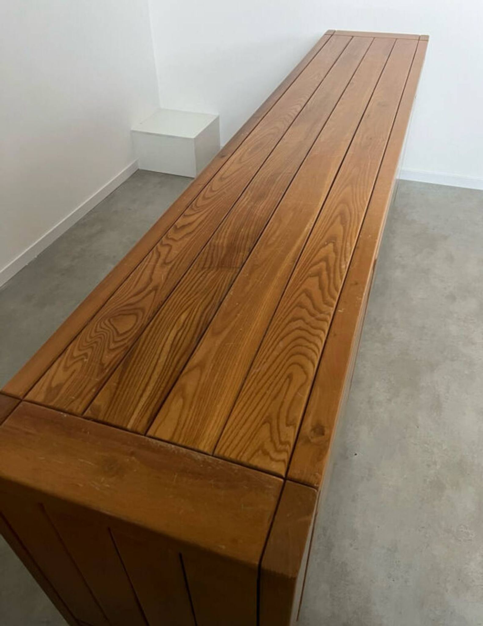 Large sideboard Regain in solid elm wood XXL 4 doors 70s