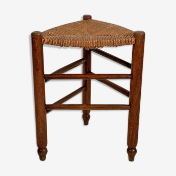 Vintage mulched tripod stool