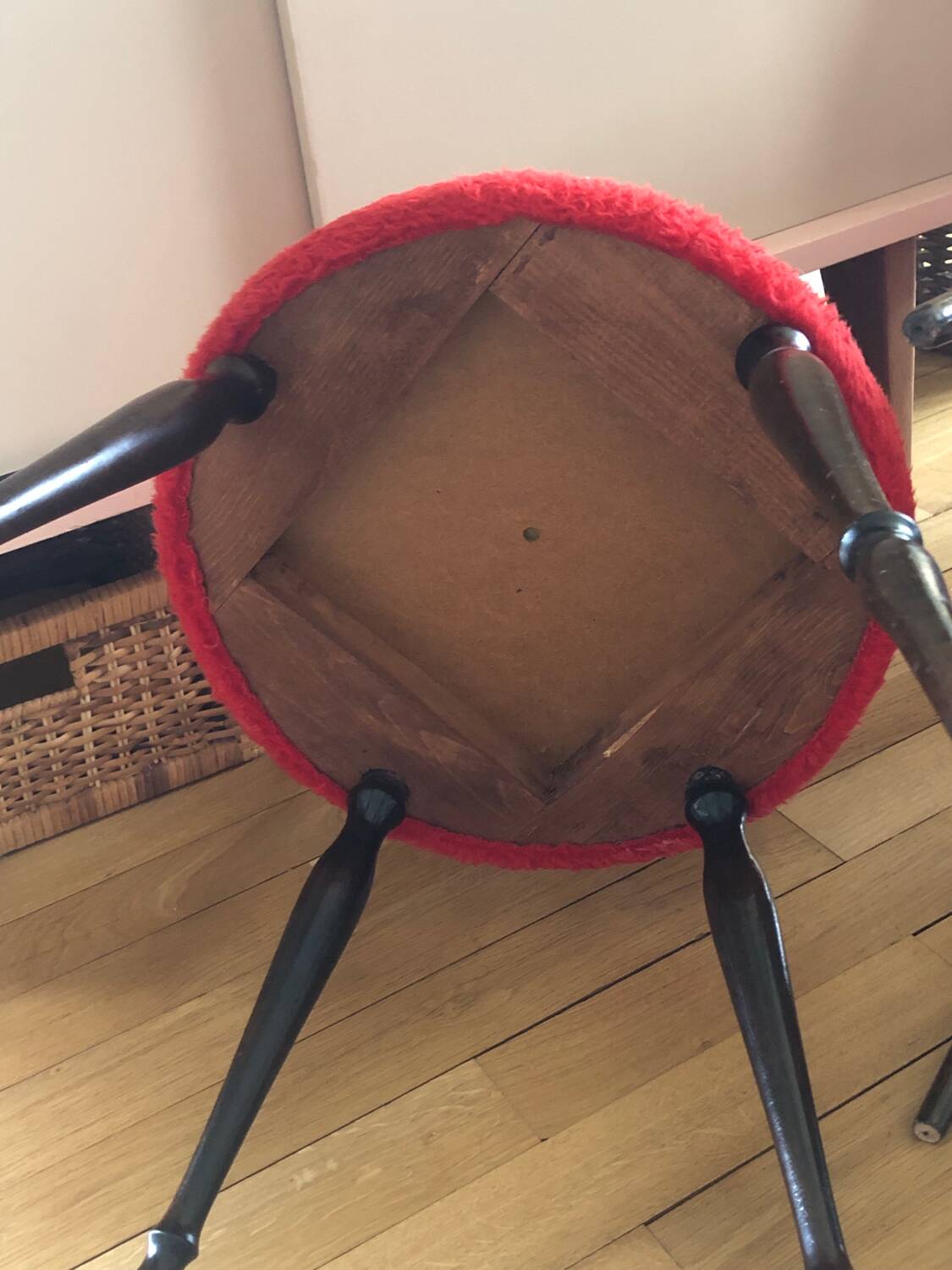 Vintage chairs upholstered in red fur
