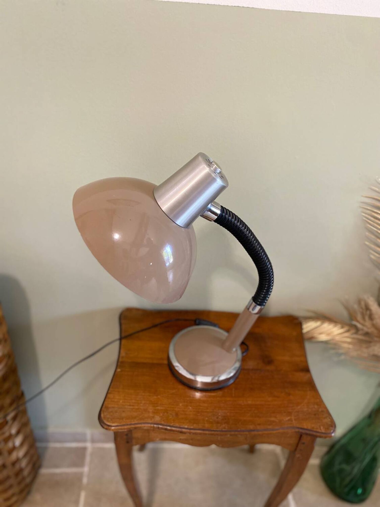 Vintage articulated lamp