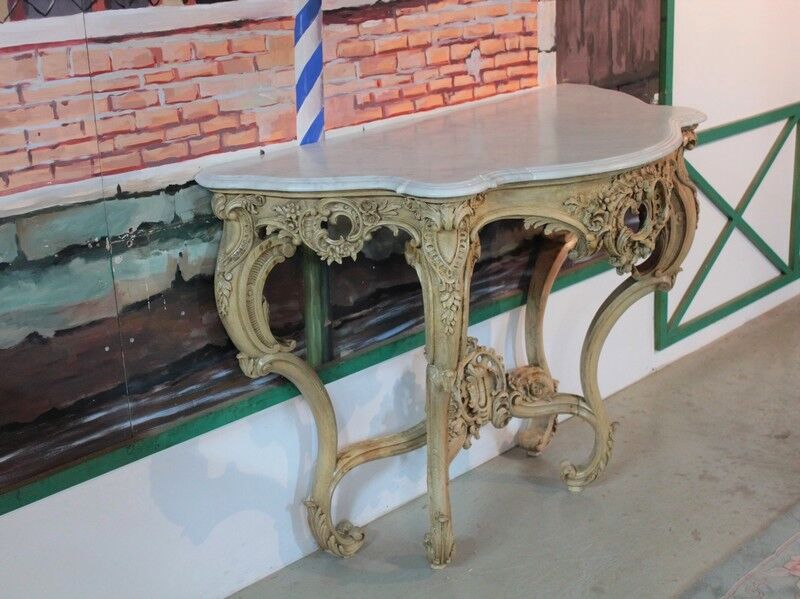 Natural wood XIX Louis XV console