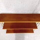 Etagère murale vintage en teck et laiton doré style String Tomado